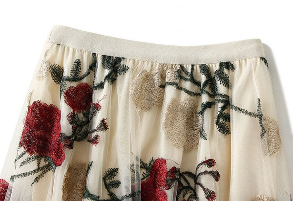 Miss Sparkling Rose Pattern Midi Skirt