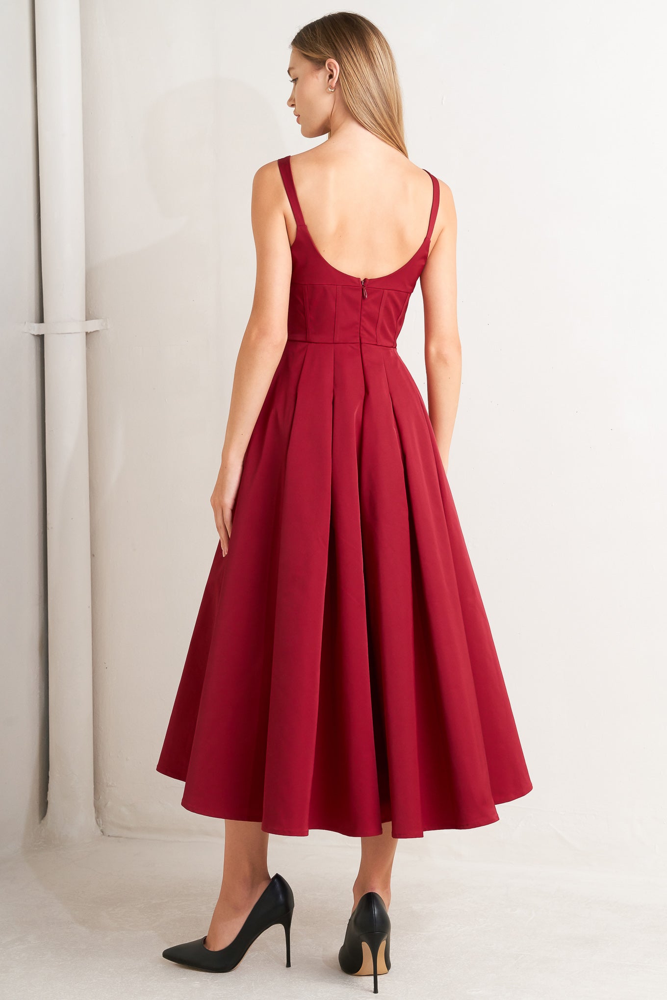 CRIMSON TWIRL WOVEN MIDI DRESS
