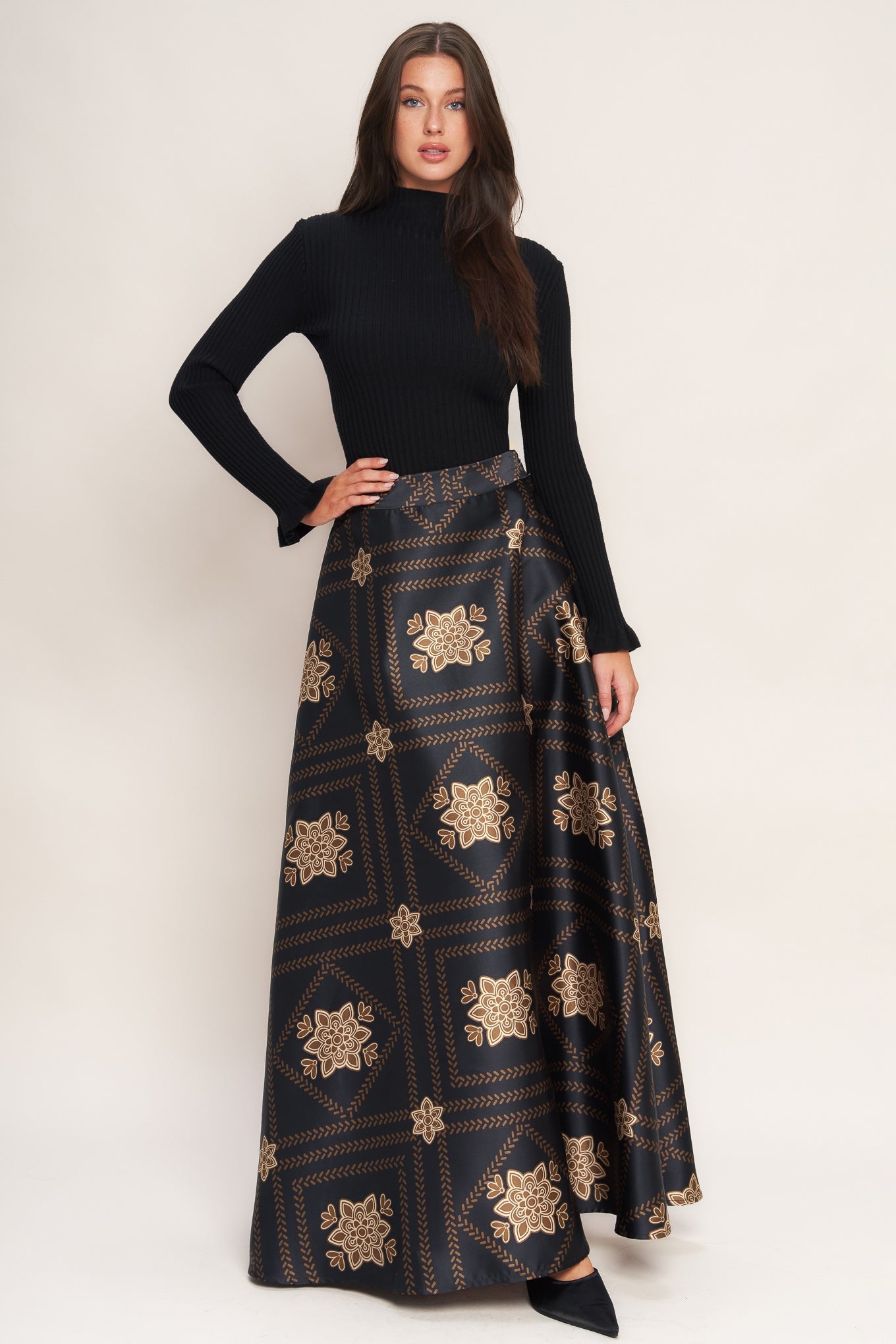 ORNAMENTAL NIGHTS WOVEN MAXI CIRCLE SKIRT
