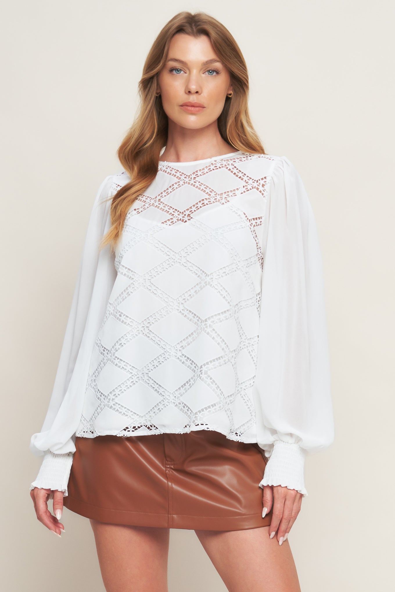 WEEKEND WANDERER WOVEN TOP